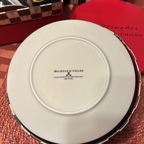 MacKenzie-Childs Nutcracker Whimsical New Bone China Dessert Plates Set of 4 NIB - Picture 3 of 6